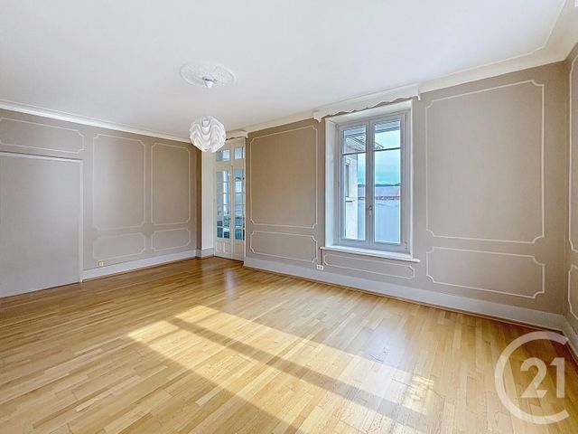 Maison à vendre - 7 pièces - 273,32 m2 - Remiremont - 88 - LORRAINE