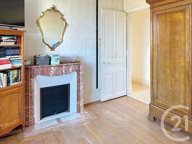 Appartement &agrave; vendre - 5 pi&egrave;ces - 96,14 m2 - Remiremont - 88 - LORRAINE