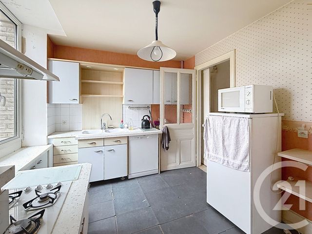 Appartement &agrave; vendre - 5 pi&egrave;ces - 96,14 m2 - Remiremont - 88 - LORRAINE