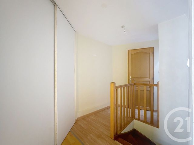 Appartement F4 à louer - 4 pièces - 71,92 m2 - Remiremont - 88 - LORRAINE