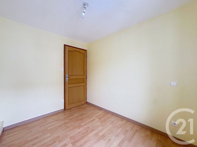 Appartement F4 à louer - 4 pièces - 71,92 m2 - Remiremont - 88 - LORRAINE