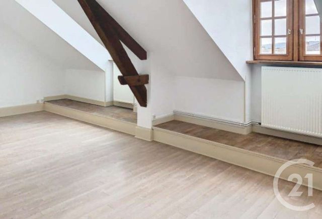 Appartement F3 à louer - 3 pièces - 80,72 m2 - Epinal - 88 - LORRAINE