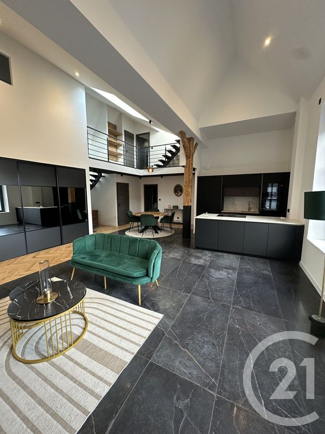 Appartement F4 &agrave; vendre - 4 pi&egrave;ces - 111,84 m2 - Remiremont - 88 - LORRAINE