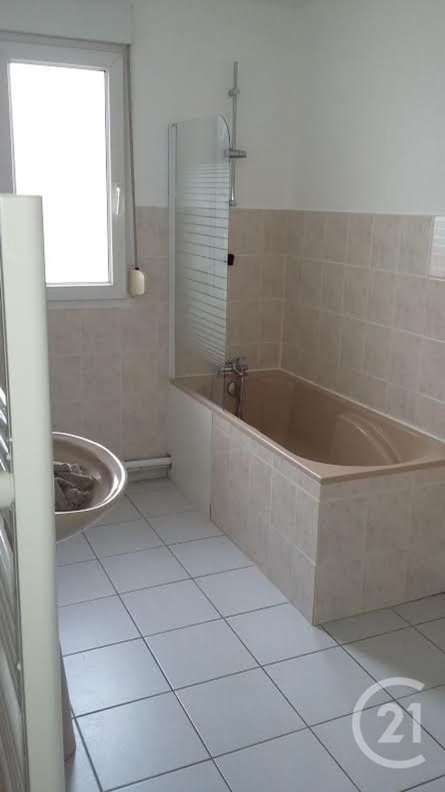 Appartement F3 à louer - 3 pièces - 87,58 m2 - Epinal - 88 - LORRAINE