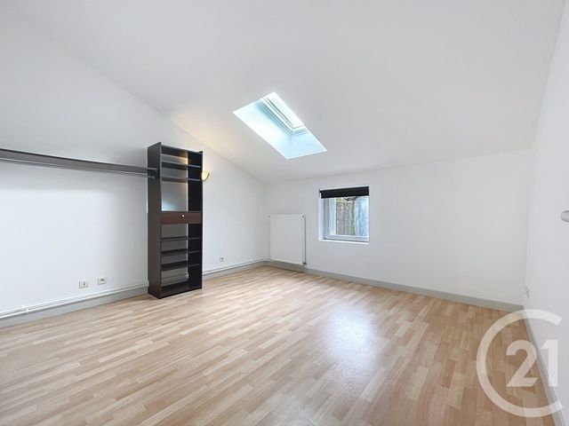 Appartement F3 &agrave; louer - 3 pi&egrave;ces - 85,53 m2 - Epinal - 88 - LORRAINE