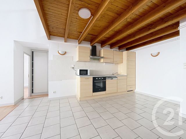 Appartement F3 &agrave; louer - 3 pi&egrave;ces - 85,53 m2 - Epinal - 88 - LORRAINE