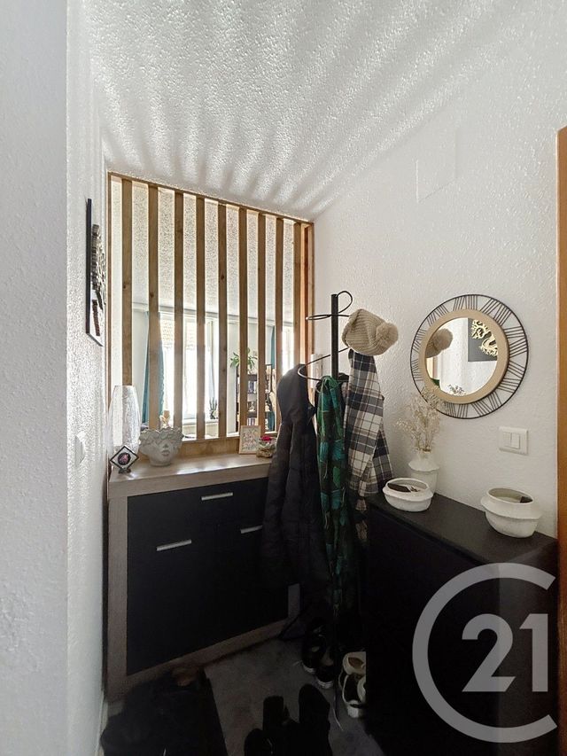 Appartement F3 &agrave; louer - 3 pi&egrave;ces - 57,43 m2 - Remiremont - 88 - LORRAINE