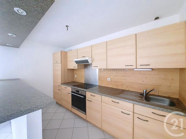 Appartement F2 &agrave; louer - 2 pi&egrave;ces - 45,72 m2 - Remiremont - 88 - LORRAINE