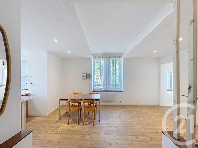 Appartement F2 &agrave; louer - 2 pi&egrave;ces - 50 m2 - Cornimont - 88 - LORRAINE