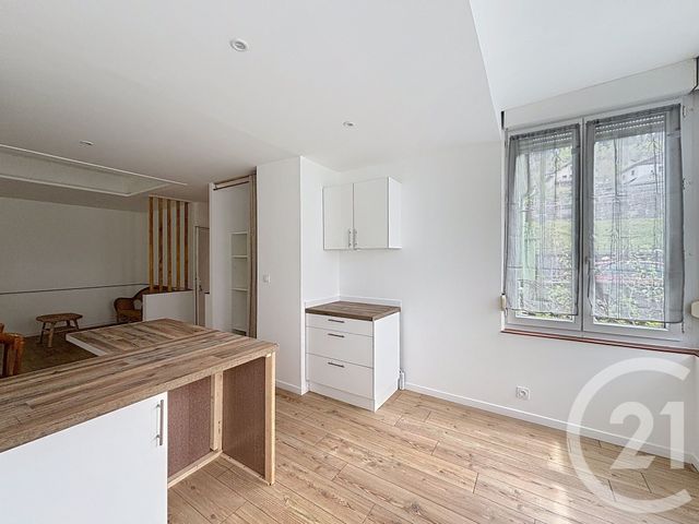 Appartement F2 &agrave; louer - 2 pi&egrave;ces - 50 m2 - Cornimont - 88 - LORRAINE