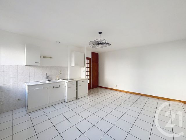 Appartement F2 &agrave; louer - 2 pi&egrave;ces - 39,83 m2 - Remiremont - 88 - LORRAINE