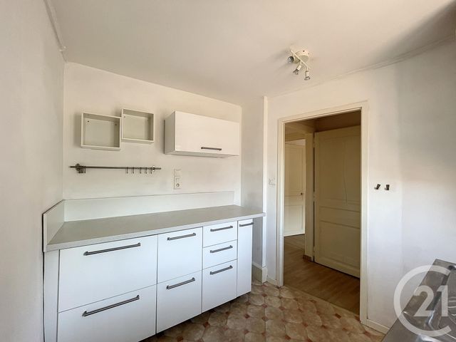 Appartement F2 &agrave; louer - 2 pi&egrave;ces - 45,26 m2 - Remiremont - 88 - LORRAINE
