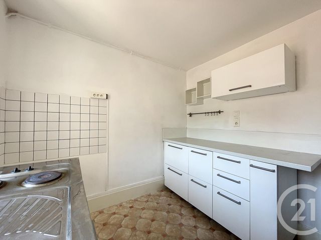 Appartement F2 &agrave; louer - 2 pi&egrave;ces - 45,26 m2 - Remiremont - 88 - LORRAINE