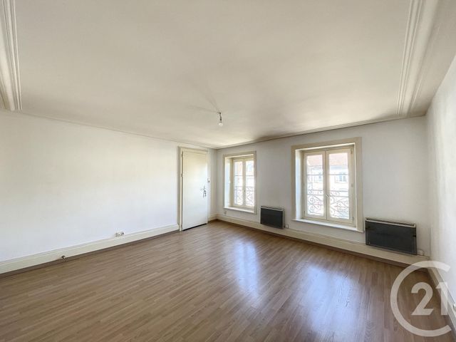Appartement F2 &agrave; louer - 2 pi&egrave;ces - 45,26 m2 - Remiremont - 88 - LORRAINE