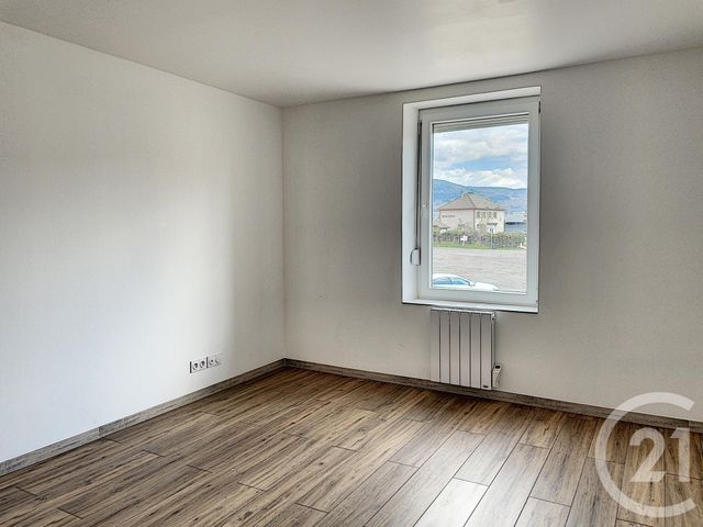 Appartement F3 &agrave; louer - 3 pi&egrave;ces - 62 m2 - Pouxeux - 88 - LORRAINE