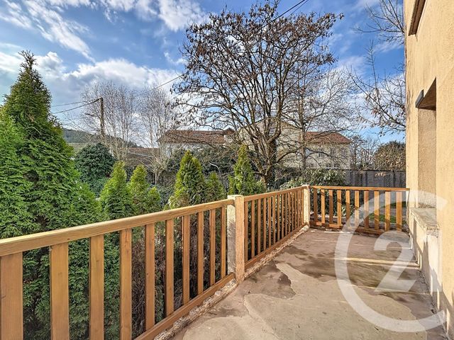 Appartement F3 &agrave; louer - 3 pi&egrave;ces - 82,79 m2 - Remiremont - 88 - LORRAINE