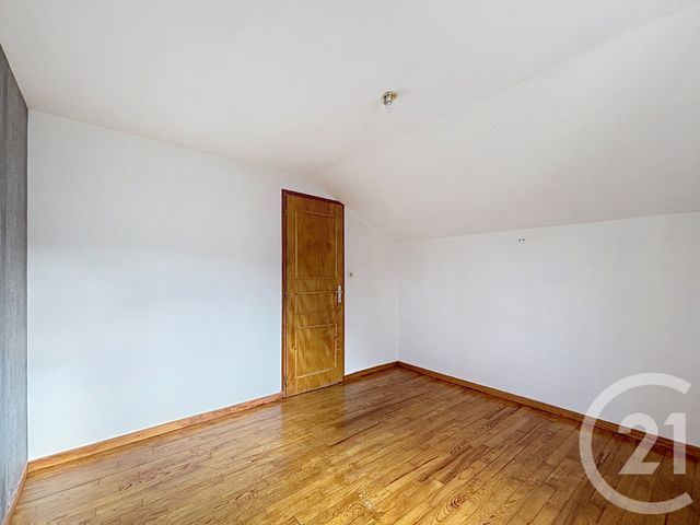 Appartement F3 &agrave; louer - 3 pi&egrave;ces - 82,79 m2 - Remiremont - 88 - LORRAINE