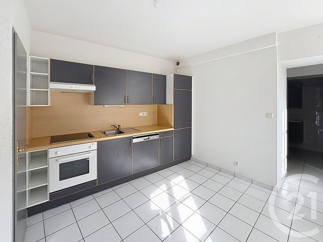 Appartement F3 &agrave; vendre - 4 pi&egrave;ces - 89,74 m2 - Remiremont - 88 - LORRAINE