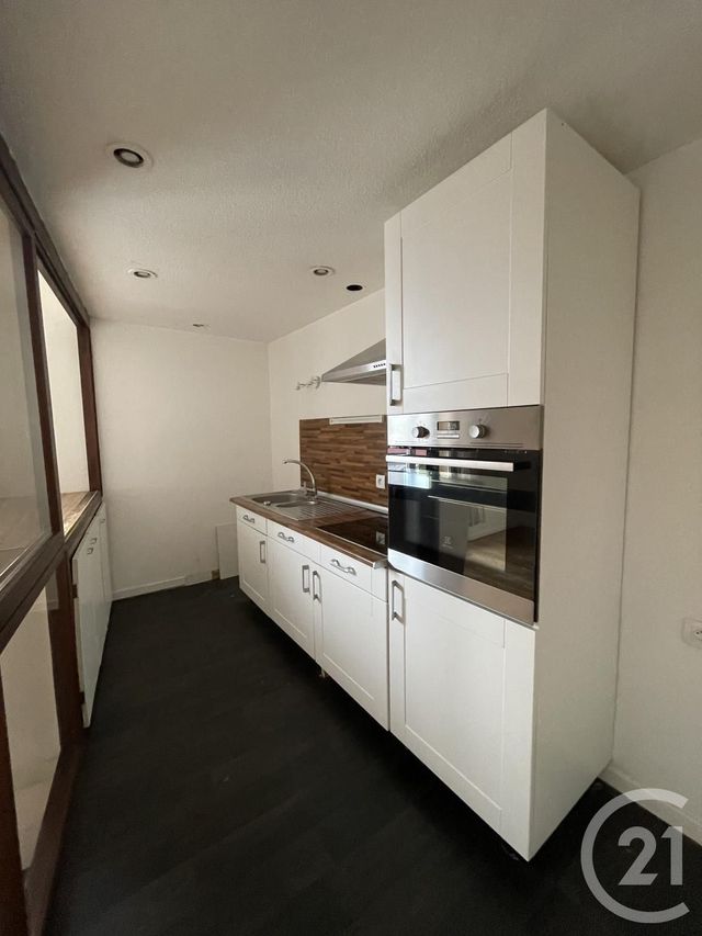 Appartement F2 &agrave; louer - 2 pi&egrave;ces - 46,39 m2 - Epinal - 88 - LORRAINE