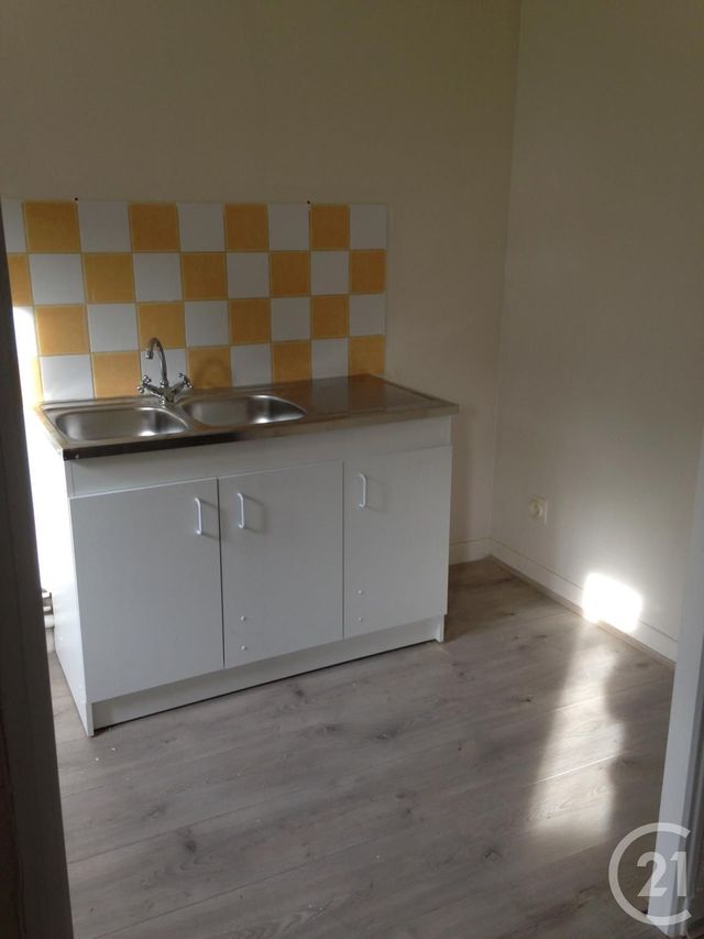 Appartement F2 &agrave; louer - 2 pi&egrave;ces - 41,11 m2 - Epinal - 88 - LORRAINE
