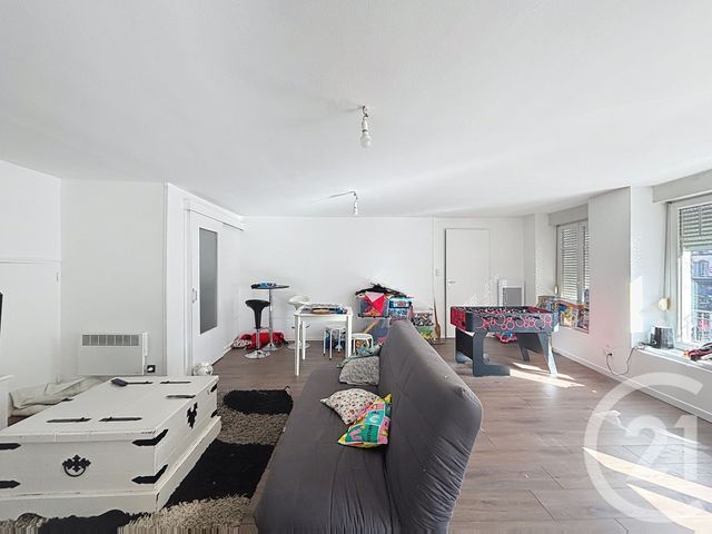 Appartement F6 &agrave; louer - 7 pi&egrave;ces - 182,46 m2 - Remiremont - 88 - LORRAINE
