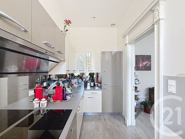 Appartement F3 &agrave; louer - 4 pi&egrave;ces - 102,70 m2 - Remiremont - 88 - LORRAINE