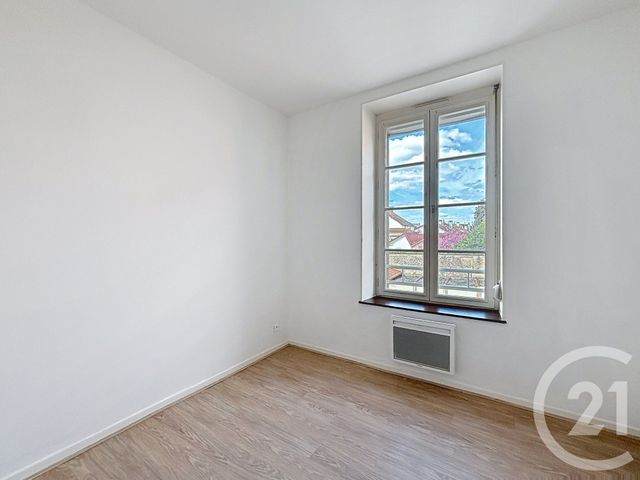 Appartement F2 &agrave; louer - 2 pi&egrave;ces - 46,86 m2 - Remiremont - 88 - LORRAINE