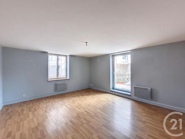 Appartement F2 &agrave; louer - 2 pi&egrave;ces - 47,07 m2 - Remiremont - 88 - LORRAINE