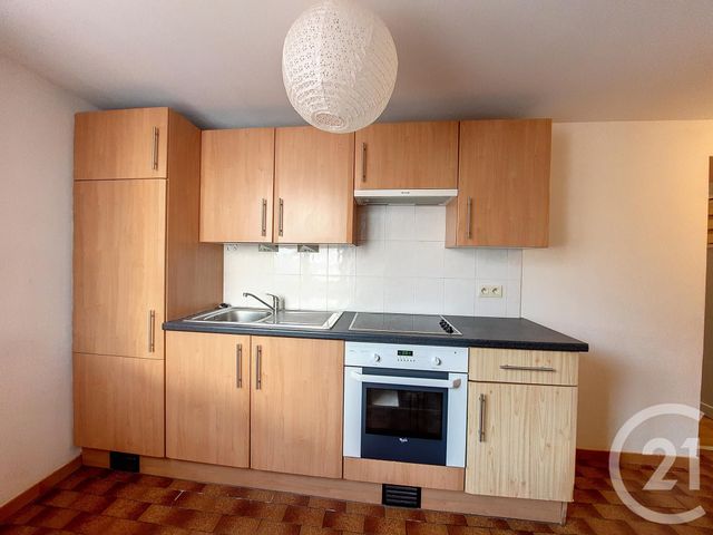 Appartement F2 &agrave; louer - 2 pi&egrave;ces - 47,07 m2 - Remiremont - 88 - LORRAINE
