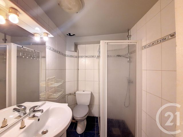 Appartement F2 &agrave; louer - 2 pi&egrave;ces - 47,07 m2 - Remiremont - 88 - LORRAINE