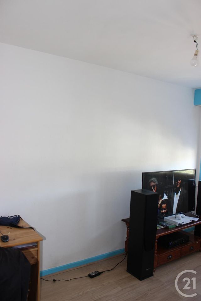 Appartement F4 &agrave; louer - 5 pi&egrave;ces - 92,48 m2 - Epinal - 88 - LORRAINE