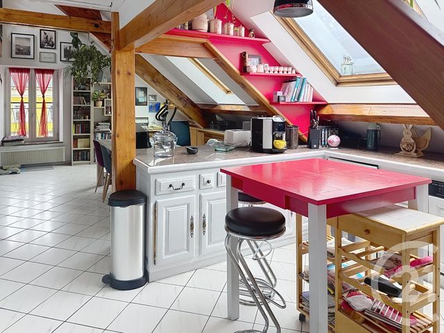 Appartement F4 &agrave; vendre - 5 pi&egrave;ces - 106,40 m2 - Remiremont - 88 - LORRAINE