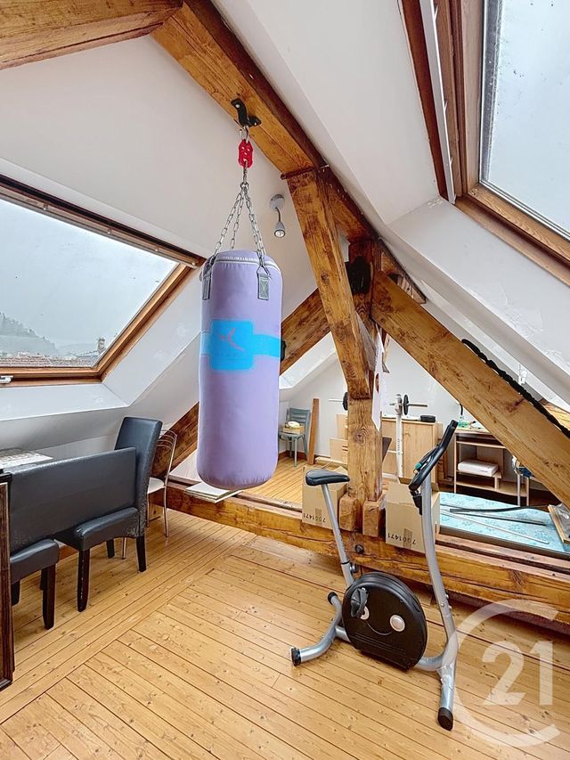 Appartement F4 &agrave; vendre - 5 pi&egrave;ces - 106,40 m2 - Remiremont - 88 - LORRAINE