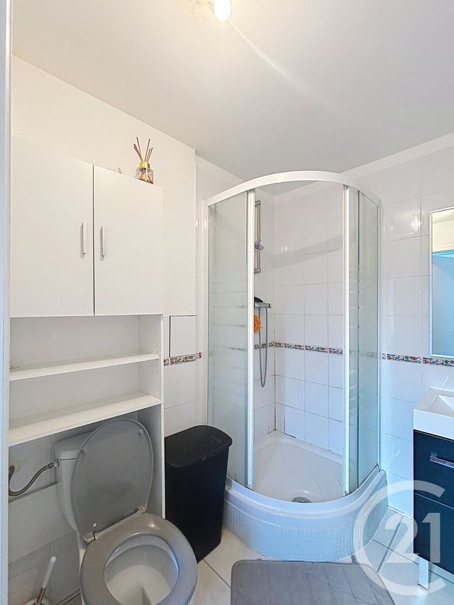 Appartement F2 &agrave; louer - 2 pi&egrave;ces - 36,43 m2 - Remiremont - 88 - LORRAINE