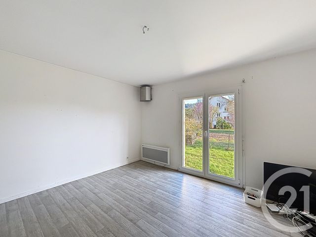 Appartement F4 &agrave; louer - 4 pi&egrave;ces - 66,02 m2 - St Ame - 88 - LORRAINE