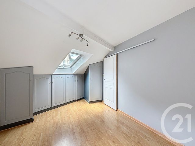 Appartement F3 &agrave; louer - 3 pi&egrave;ces - 72,64 m2 - Remiremont - 88 - LORRAINE