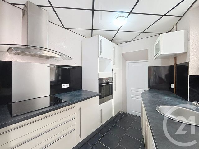 Appartement F3 &agrave; louer - 3 pi&egrave;ces - 72,64 m2 - Remiremont - 88 - LORRAINE