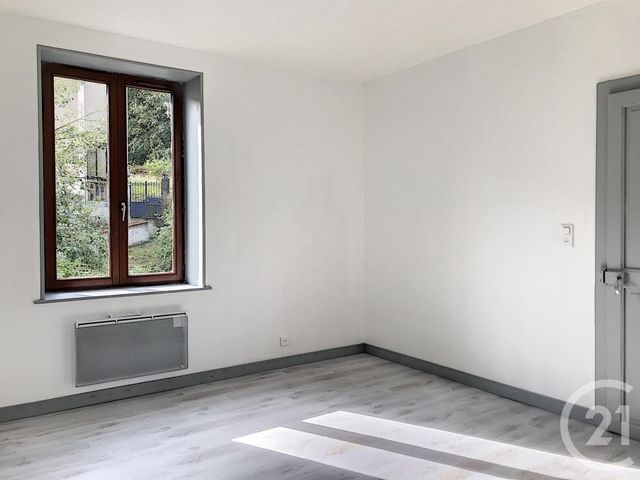 Appartement F2 &agrave; louer - 2 pi&egrave;ces - 39,75 m2 - Remiremont - 88 - LORRAINE