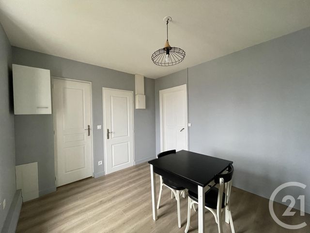 Appartement F1 &agrave; louer - 1 pi&egrave;ce - 28,54 m2 - Chantraine - 88 - LORRAINE