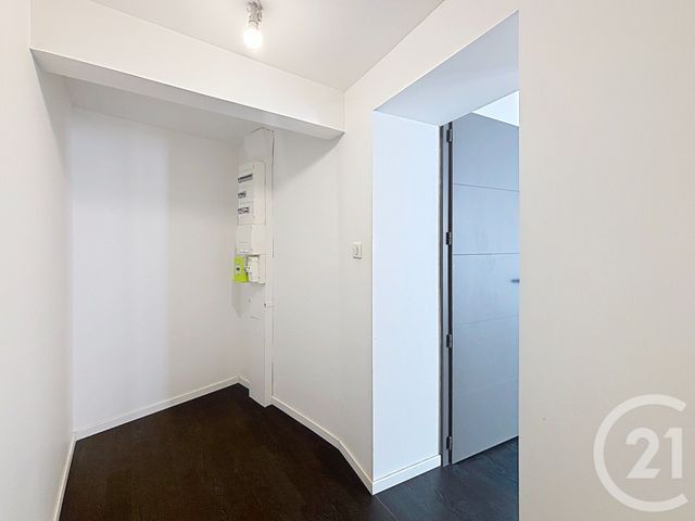Appartement F2 &agrave; louer - 2 pi&egrave;ces - 38,85 m2 - Remiremont - 88 - LORRAINE