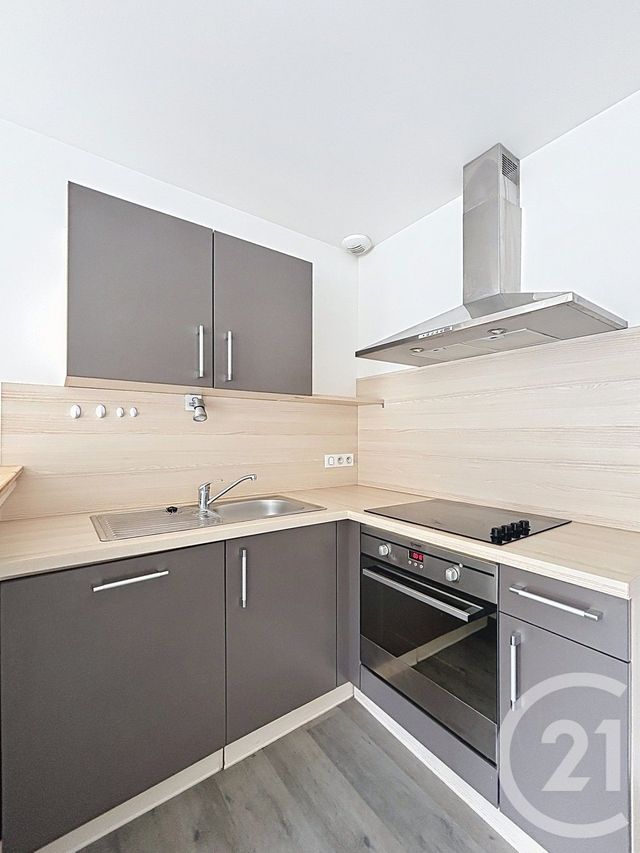 Appartement F2 &agrave; louer - 2 pi&egrave;ces - 38,85 m2 - Remiremont - 88 - LORRAINE