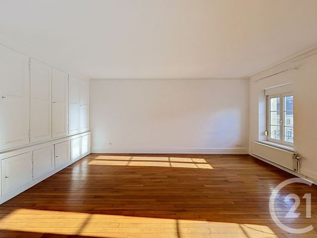 Appartement F4 &agrave; louer - 4 pi&egrave;ces - 114,65 m2 - Remiremont - 88 - LORRAINE