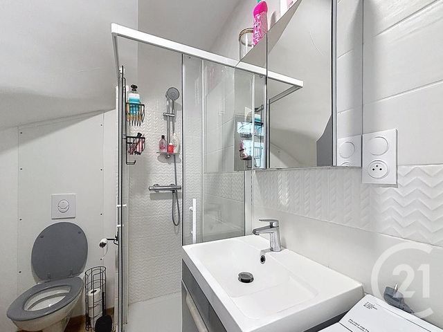 Appartement F1 &agrave; louer - 1 pi&egrave;ce - 32,30 m2 - Epinal - 88 - LORRAINE