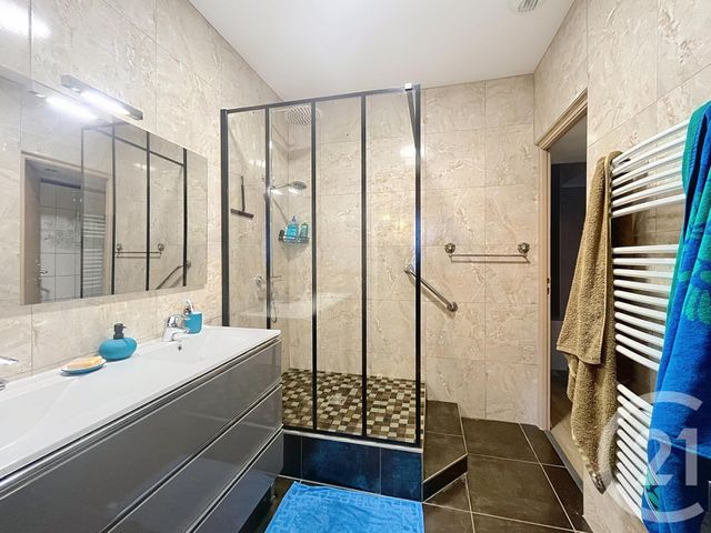 Appartement F3 &agrave; louer - 3 pi&egrave;ces - 87,26 m2 - Plombieres Les Bains - 88 - LORRAINE