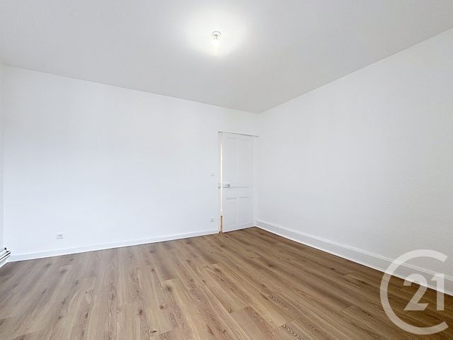 Appartement F3 &agrave; louer - 3 pi&egrave;ces - 78,49 m2 - Remiremont - 88 - LORRAINE