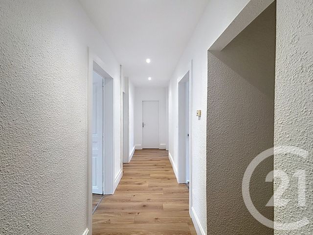 Appartement F3 &agrave; louer - 3 pi&egrave;ces - 78,49 m2 - Remiremont - 88 - LORRAINE