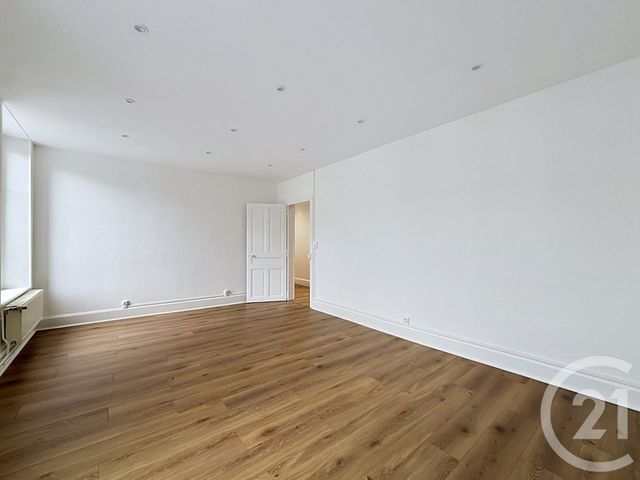 Appartement F3 &agrave; louer - 3 pi&egrave;ces - 78,49 m2 - Remiremont - 88 - LORRAINE