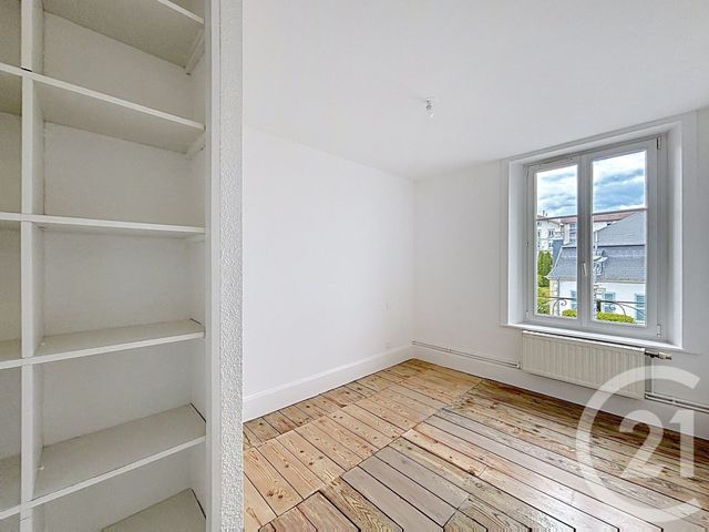 Appartement F4 &agrave; louer - 4 pi&egrave;ces - 79,65 m2 - Remiremont - 88 - LORRAINE