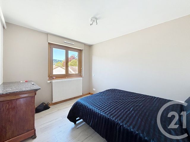 Appartement F3 &agrave; louer - 3 pi&egrave;ces - 62,87 m2 - Remiremont - 88 - LORRAINE