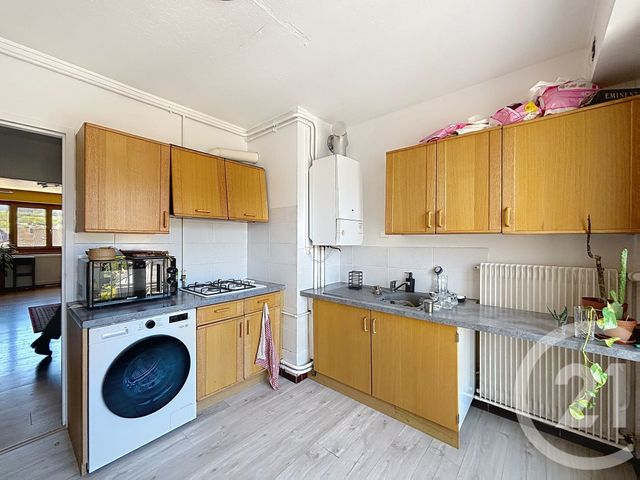 Appartement F3 &agrave; louer - 3 pi&egrave;ces - 62,87 m2 - Remiremont - 88 - LORRAINE